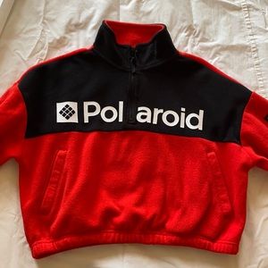Cropped Polaroid sweatshirt!